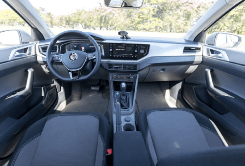 Volkswagen divulga preços de Polo e Virtus 1.6 com câmbio automático